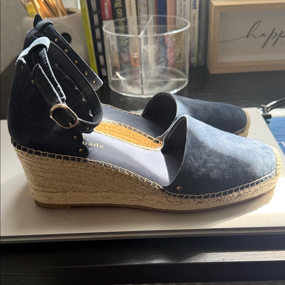 kate spade Navy Suede Espadrille Ankle-Strap Flats. Like new condition 🫶🏻 - Picture 4 of 8